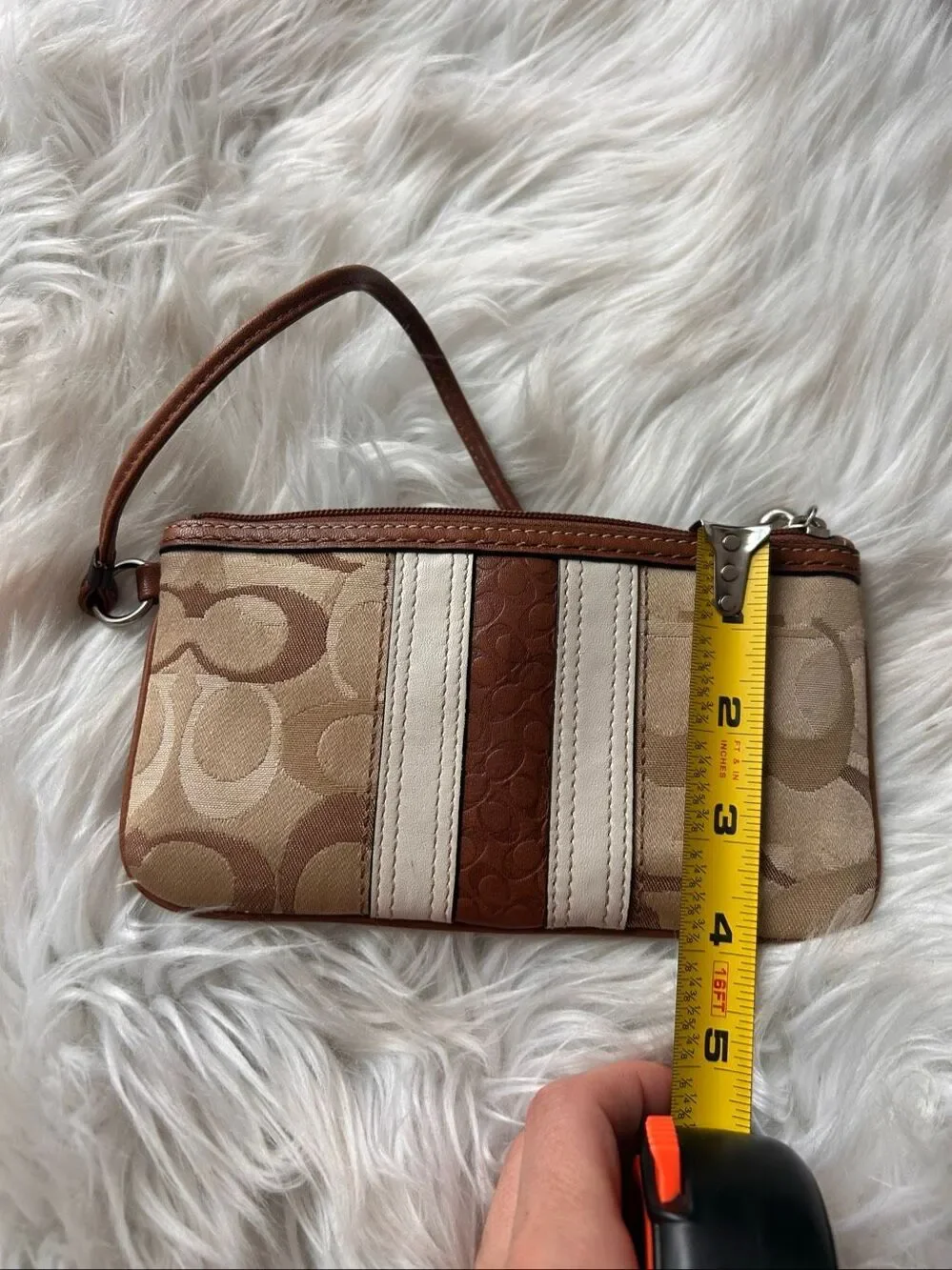 Coach Y2K brown wristlet small signature sees with the leather strip